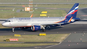 Photo of VP-BFE - Airbus A320-214 operated by Aeroflot