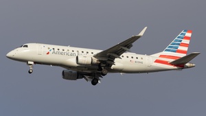 Photo of N119HQ - Embraer ERJ-175LR operated by American Eagle (opb Republic Airways)