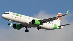 Photo of XA-VBM - Airbus A321-271NX operated by Viva Aerobus