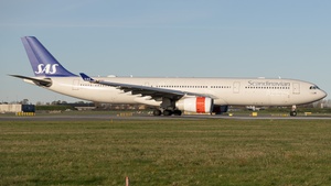 Photo of LN-RKN - Airbus A330-343 operated by SAS Scandinavian Airlines