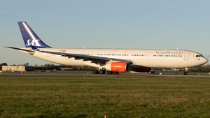 Photo of SE-REH - Airbus A330-343 operated by SAS Scandinavian Airlines