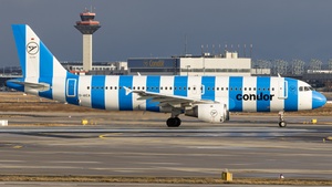 Photo of D-AICA - Airbus A320-212 operated by Condor