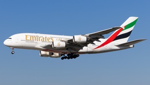 Photo of A6-EDZ - Airbus A380-861 operated by Emirates