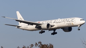 Photo of 9V-SWJ - Boeing 777-312(ER) operated by Singapore Airlines