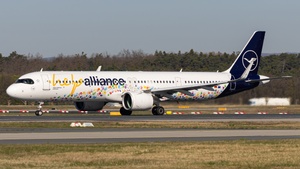 Photo of D-AIEP - Airbus A321-271NX operated by Lufthansa