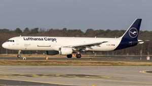 Photo of D-AEUI - Airbus A321-211(P2F) operated by Lufthansa Cargo (opb Lufthansa CityLine)