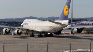 Photo of D-ABYP - Boeing 747-830 operated by Lufthansa