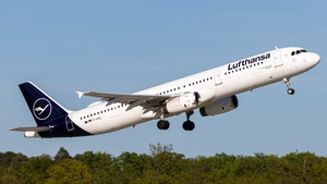 Photo of D-AIRL - Airbus A321-131 operated by Lufthansa