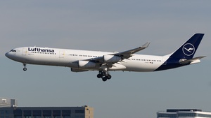 Photo of D-AIGT - Airbus A340-313 operated by Lufthansa