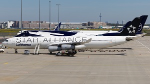 Photo with serial 252 - Airbus A340-313