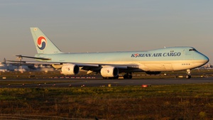 Photo of HL7639 - Boeing 747-8B5F operated by Korean Air Cargo