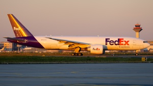 Photo of N875FD - Boeing 777-F operated by FedEx