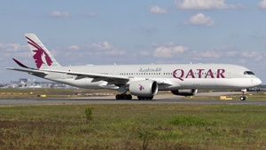 Photo of A7-ALM - Airbus A350-941 operated by Qatar Airways