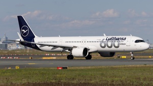 Photo of D-AIEQ - Airbus A321-271NX operated by Lufthansa
