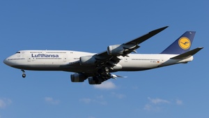 Photo of D-ABYL - Boeing 747-830 operated by Lufthansa