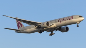 Photo of A7-BET - Boeing 777-3DZ(ER) operated by Qatar Airways