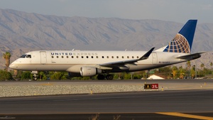 Photo of N168SY - Embraer ERJ-175LR operated by United Express (opb SkyWest Airlines)