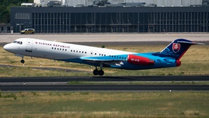 Photo of OM-BYB - Fokker 100 operated by Government of Slovakia