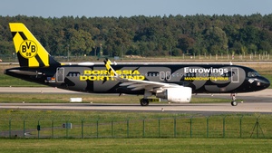 Photo of D-AEWM - Airbus A320-214 operated by Eurowings
