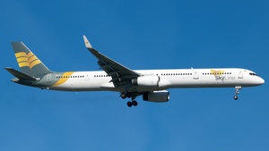 Photo of UR-SLE - Boeing 757-330 operated by Skyline Express Airlines