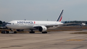 Photo of F-GSQV - Boeing 777-328(ER) operated by Air France