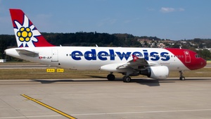 Photo of HB-JLP - Airbus A320-214 operated by Edelweiss Air