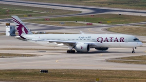 Photo of A7-ALM - Airbus A350-941 operated by Qatar Airways