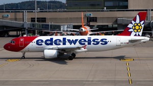 Photo of HB-IHZ - Airbus A320-214 operated by Edelweiss Air