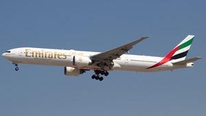 Photo of A6-EBY - Boeing 777-36N(ER) operated by Emirates