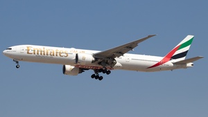 Photo of A6-EBM - Boeing 777-31H(ER) operated by Emirates