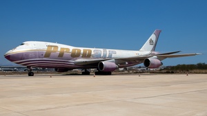 Photo of EC-KRP - Boeing 747-245F operated by Pronair