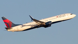 Photo with serial 31935 - Boeing 737-932(ER)