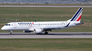 Photo of F-HBLG - Embraer ERJ-190STD operated by Air France HOP