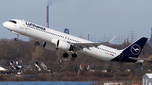 Photo of D-AIEJ - Airbus A321-271NX operated by Lufthansa