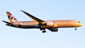 Photo of A6-BNJ - Boeing 787-9 Dreamliner operated by Etihad Airways