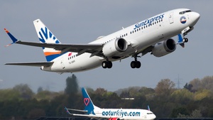 Photo of TC-SMV - Boeing 737 MAX 8 operated by SunExpress