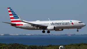 Photo of N950AN - Boeing 737-823 operated by American Airlines