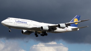 Photo of D-ABYJ - Boeing 747-830 operated by Lufthansa