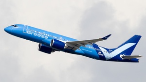 Photo of N224BZ - Airbus A220-300 operated by Breeze Airways