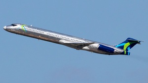 Photo of N801WA - McDonnell Douglas MD-83 operated by World Atlantic Airlines