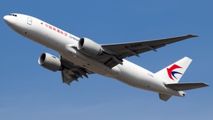 Photo of B-220E - Boeing 777-F operated by China Cargo Airlines