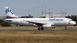 Photo with serial 3877 - Airbus A320-232