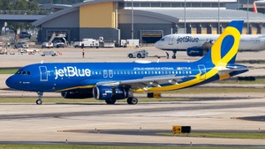 Photo of N775JB - Airbus A320-232 operated by jetBlue Airways