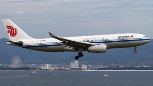Photo of B-5918 - Airbus A330-243 operated by Air China