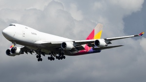 Photo of HL7436 - Boeing 747-48EF operated by Air Incheon