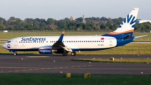 Photo of TC-SPV - Boeing 737-8JP operated by SunExpress