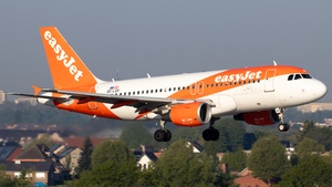 Photo of OE-LQX - Airbus A319-111 operated by easyJet Europe
