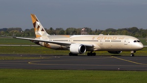 Photo of A6-BLH - Boeing 787-9 Dreamliner operated by Etihad Airways