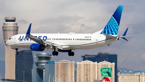 Photo of N69839 - Boeing 737-924(ER) operated by United Airlines