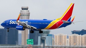Photo of N8518R - Boeing 737-8H4 operated by Southwest Airlines